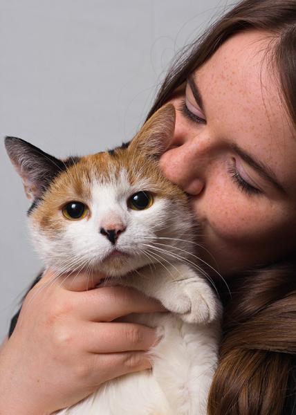 17 Ridiculously Cute Photos Of Cats Blepping | Thought Catalog